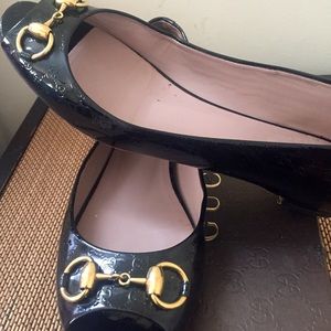 Gucci flat